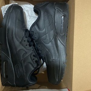 All black air max 90s